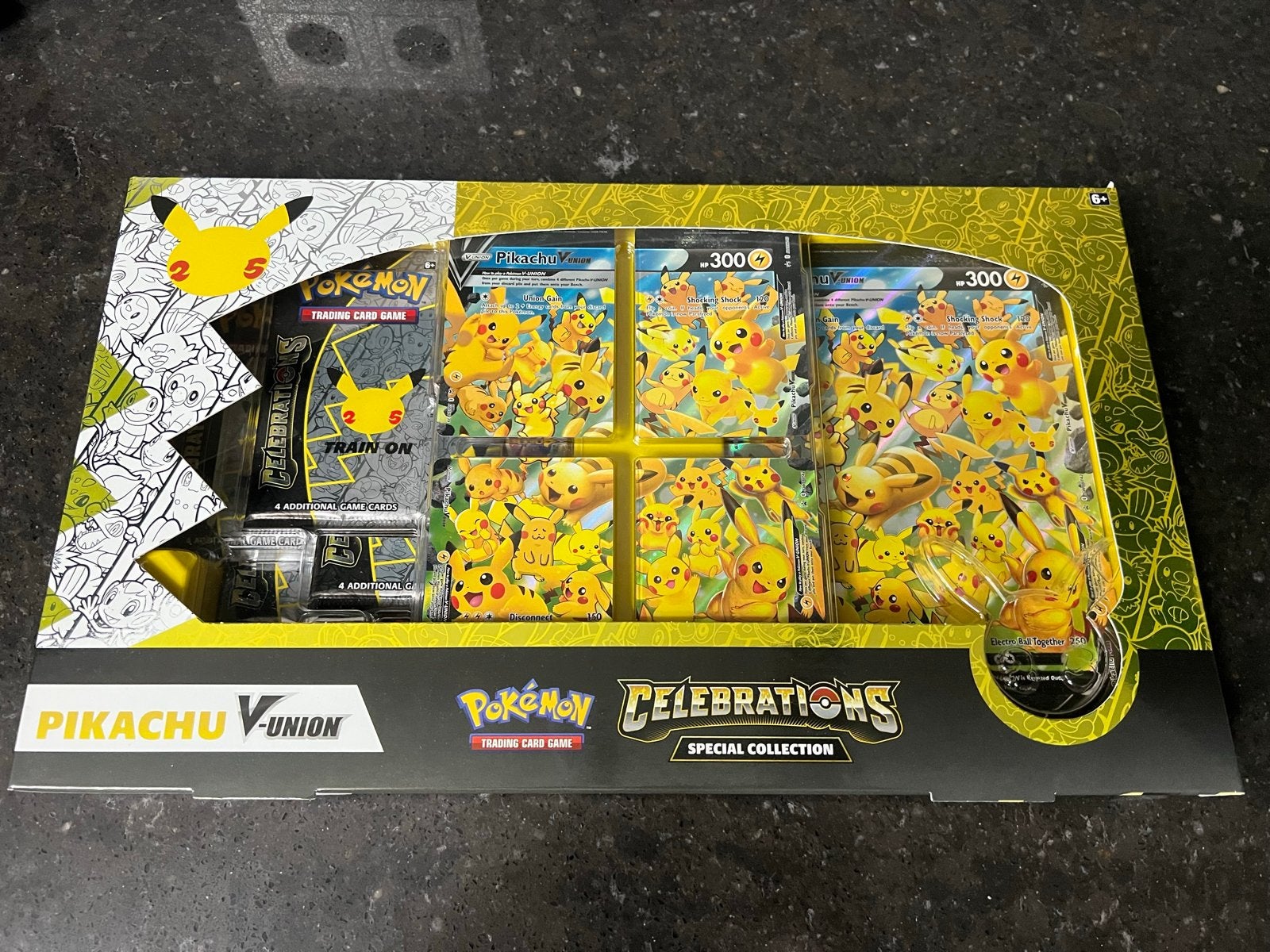 Pokémon Celebrations Special Collection: Pikachu V-UNION, Ophalen of Verzenden, Nieuw, Overige typen