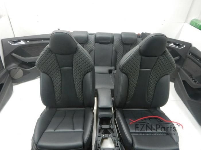 Audi RS3 FL Limo 8V5 Interieur, Auto-onderdelen, Interieur en Bekleding, Ophalen of Verzenden, Gebruikt