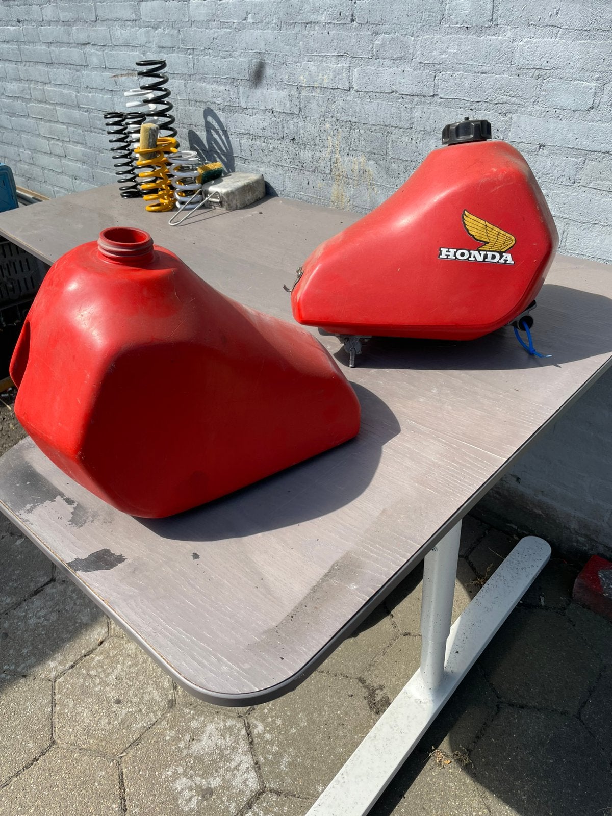 Honda CR480 1982 tank, Ophalen