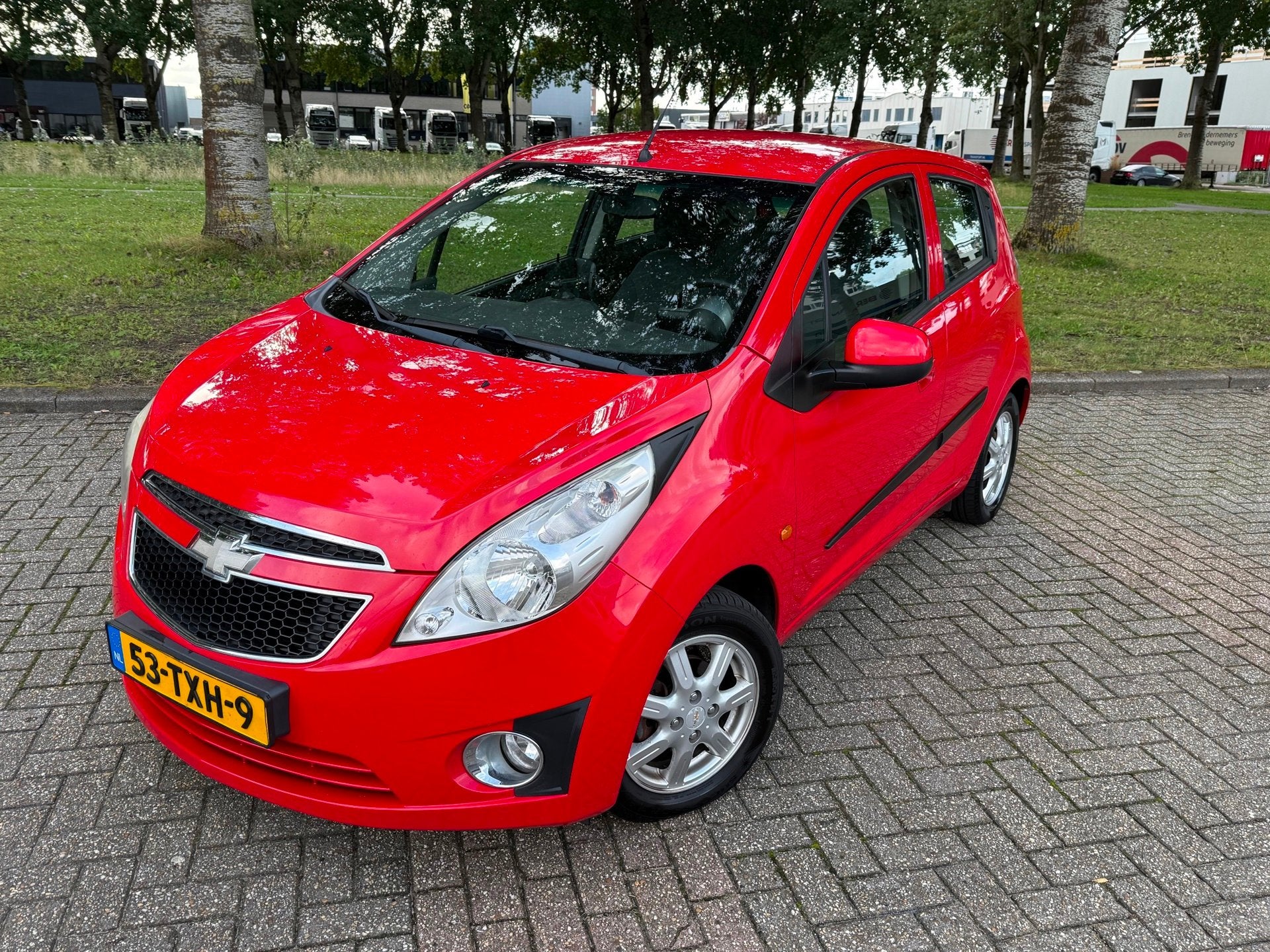 Chevrolet Spark 1.0 16V LT, Auto's, Voorwielaandrijving, Euro 5, 4 cilinders, 68 pk