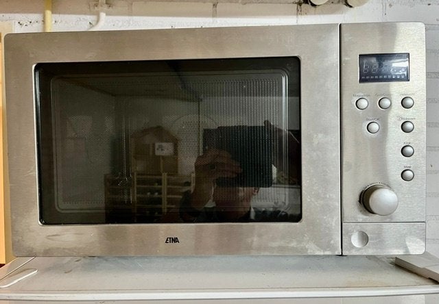 Combi-magnetron (25 liter) - ECM243RVS, Witgoed en Apparatuur, Ophalen, Combimagnetron, Zo goed als nieuw, Draaiplateau