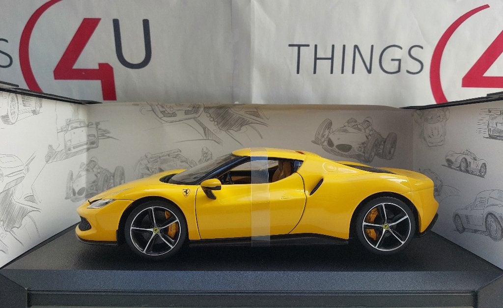 Bburago 1:18 Ferrari 296 GTB geel nieuw in verpakking, Ophalen of Verzenden, Nieuw, Auto, Bburago
