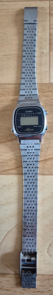 Vintage Casio Alarm dameshorloge., Overige merken, Staal, Gebruikt, Staal