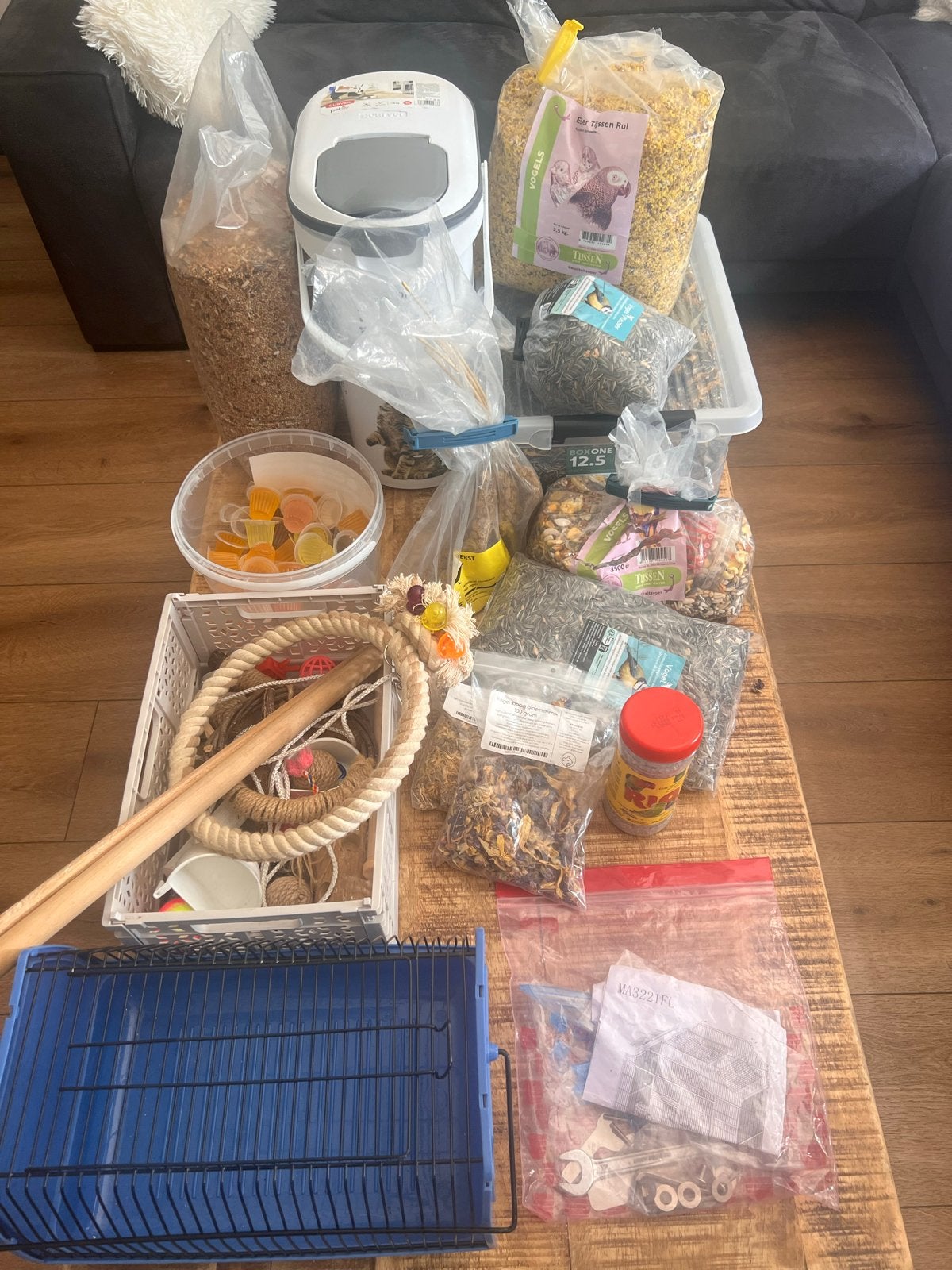 Vogel benodigheden ( bulk), Dieren en Toebehoren, Mannelijk