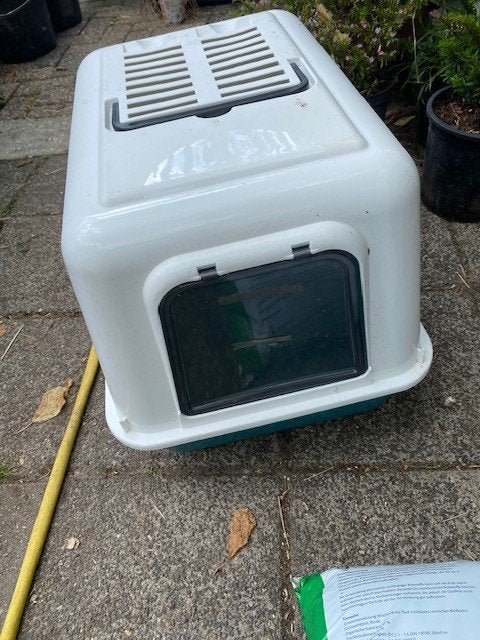 kattenbak met luikje, Ophalen of Verzenden, Zo goed als nieuw, Gesloten
