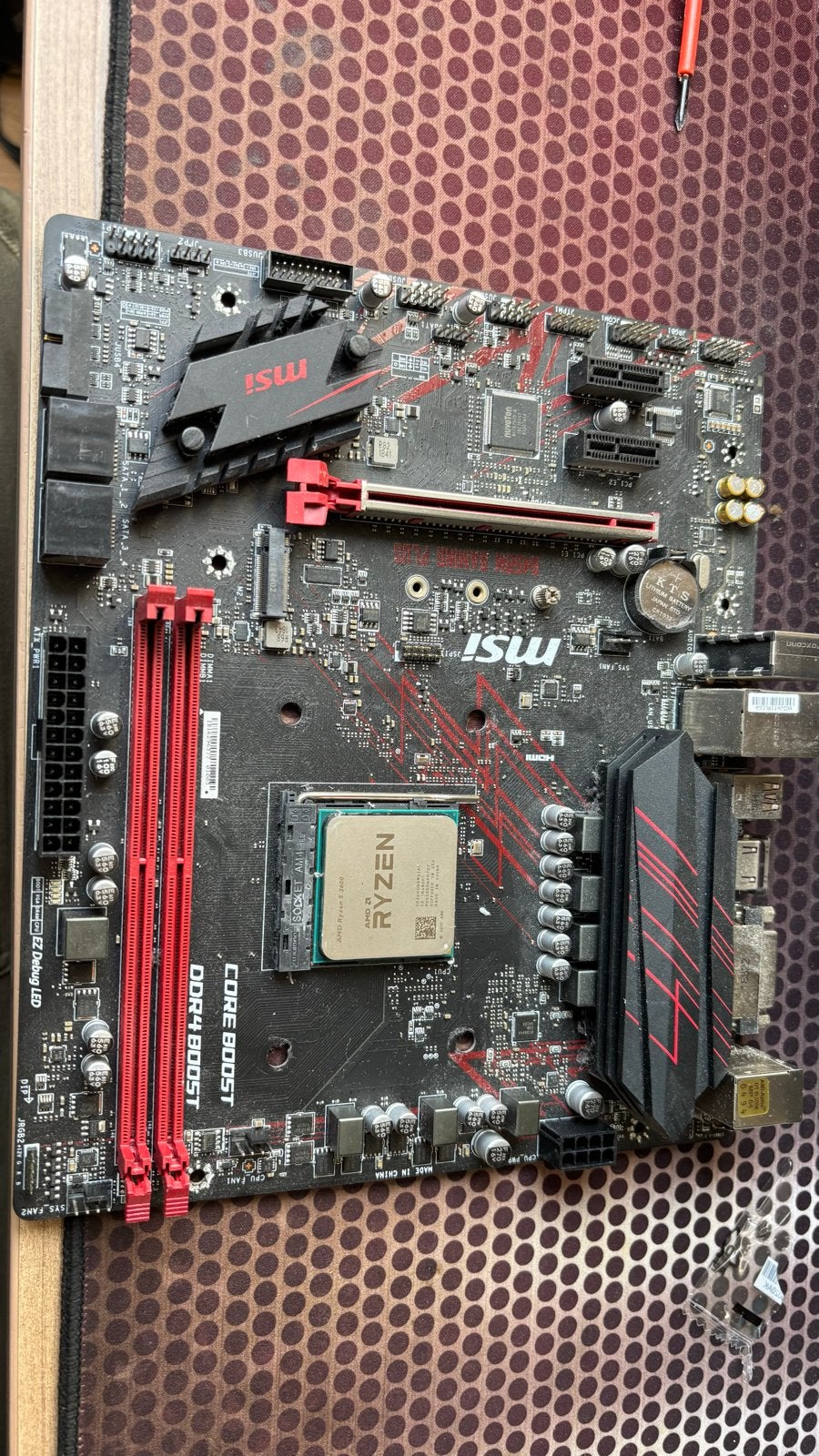 MSI B450 Moederborden en AMD Ryzen 7 AMD  5 2600 Processor, Computers en Software, Ophalen, Gebruikt, AMD, DDR4