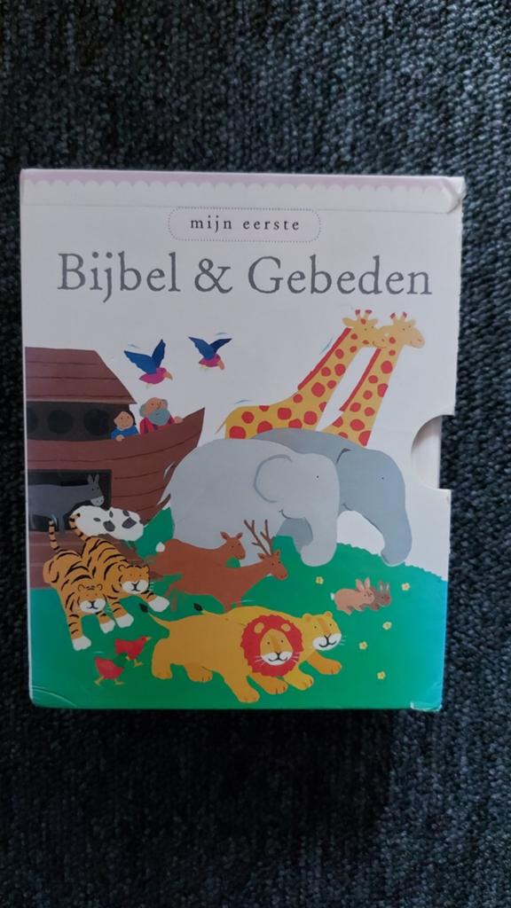 Mijn Eerste Bijbel & Gebeden - Mini-editie Boekenset, Boeken, Kinderboeken | Baby's en Peuters, Ophalen of Verzenden, Zo goed als nieuw