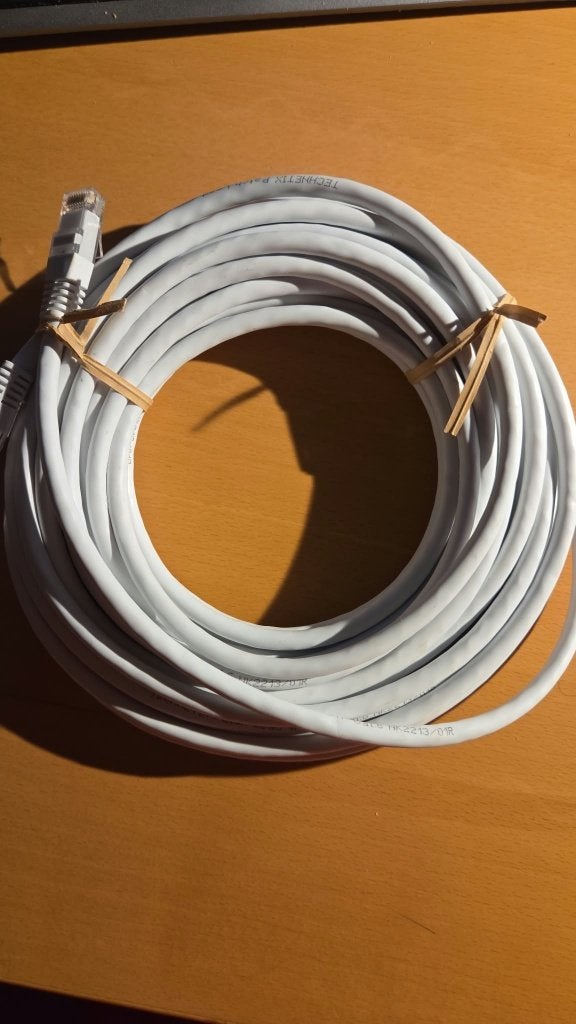 Technetix UTP CAT6 netwerkkabel 10 meter – RJ45, Ophalen of Verzenden, Zo goed als nieuw