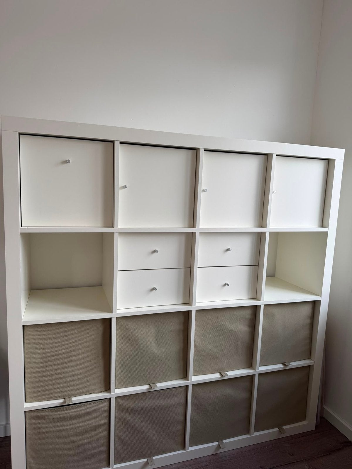 IKEA Kallax kast met deuren, lades en bakken, Ophalen, Zo goed als nieuw
