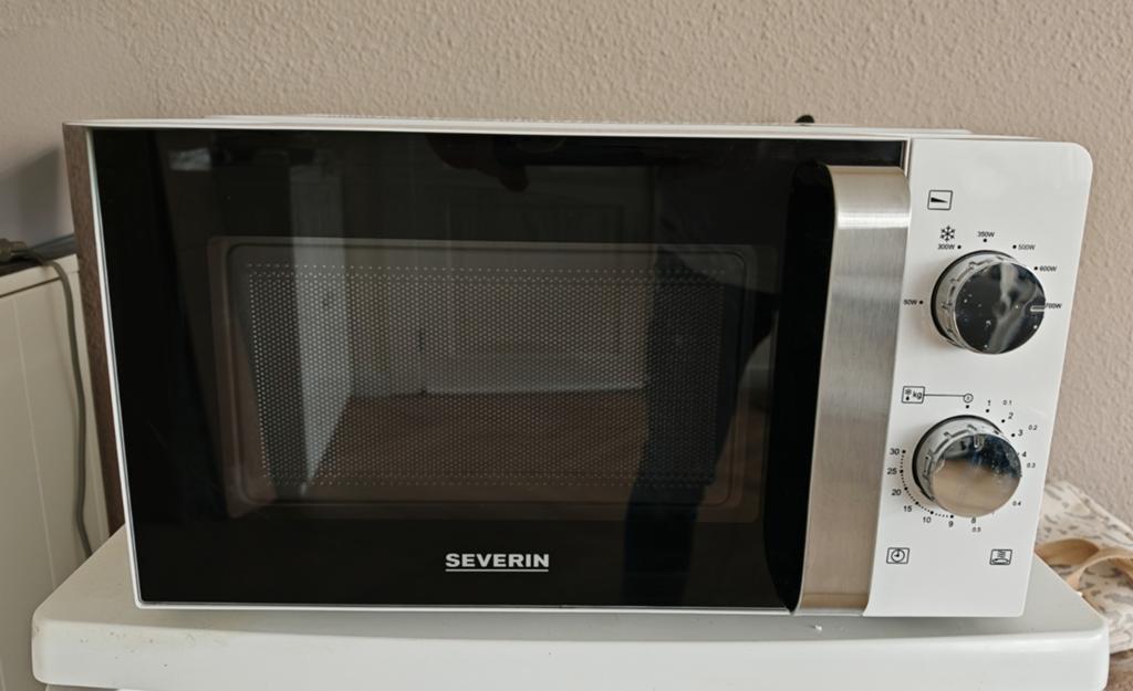 Severin MW 78885 magnetron, Witgoed en Apparatuur, Magnetrons, Minder dan 45 cm, Ophalen of Verzenden, Draaiplateau, Vrijstaand