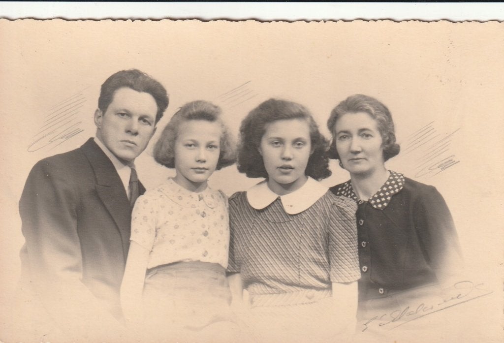 fotokaart   -  familie, Verzamelen, Verzenden, Voor 1940, Zo goed als nieuw