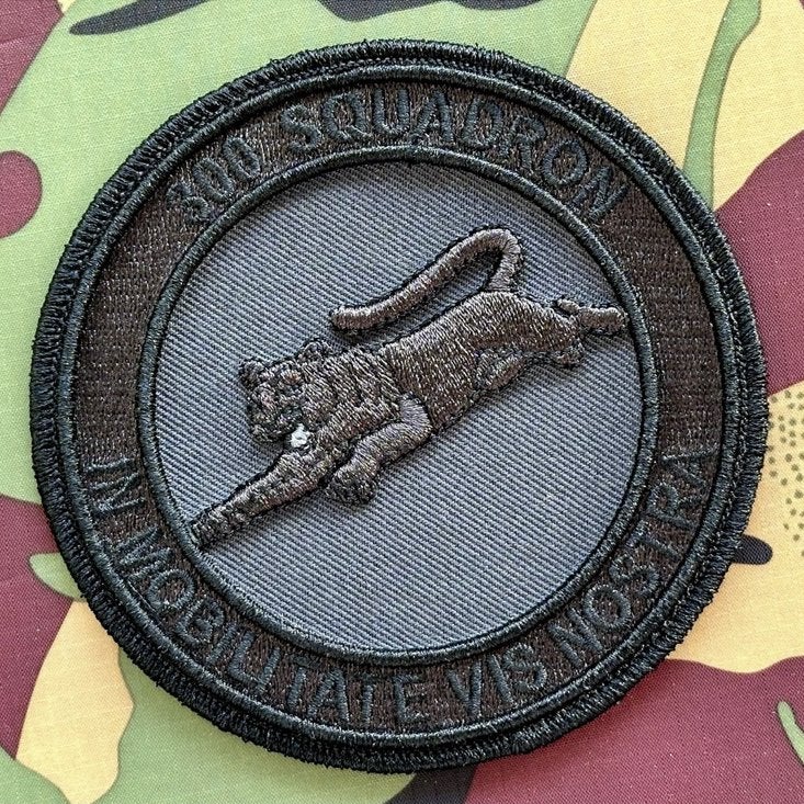 Patch RNLAF 300 SQN, Verzenden, Luchtmacht, Nederland, Embleem of Badge