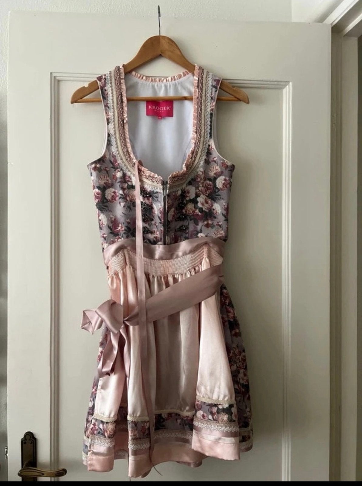 Kruger Madl Dirndl jurk maat 36 bloemenprint roze, Ophalen of Verzenden, Zo goed als nieuw, Roze, Maat 36 (S)