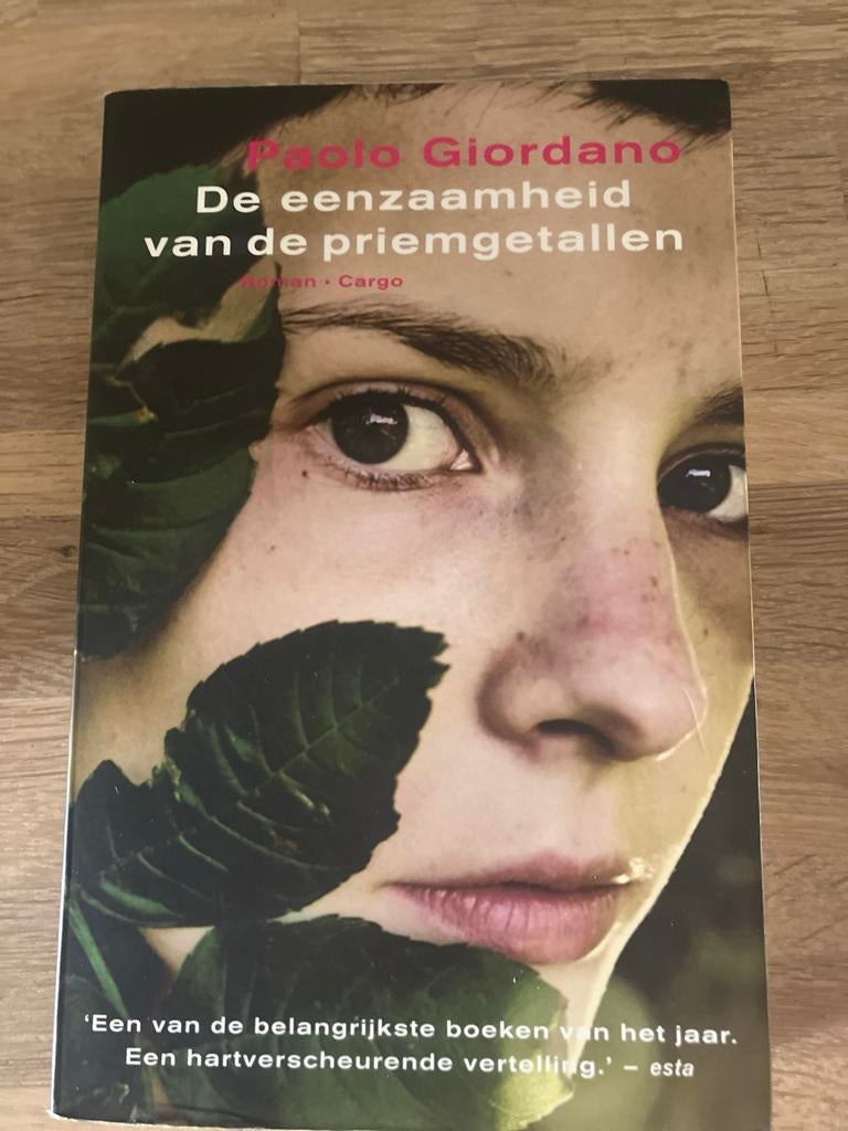 De eenzaamheid van de priemgetallen - Paolo Giordano, Boeken, Ophalen of Verzenden, Zo goed als nieuw