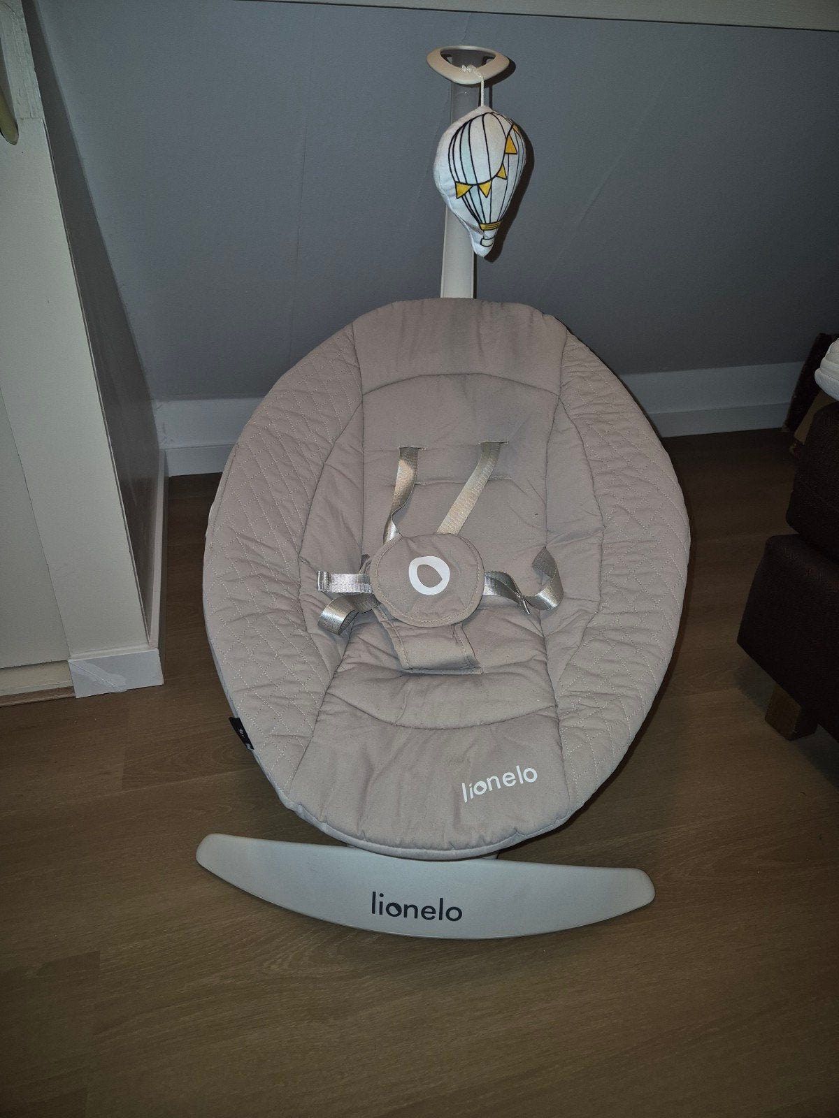 Lionelo Iris Premium Babyschommel - Zo goed als nieuw, Ophalen, Zo goed als nieuw