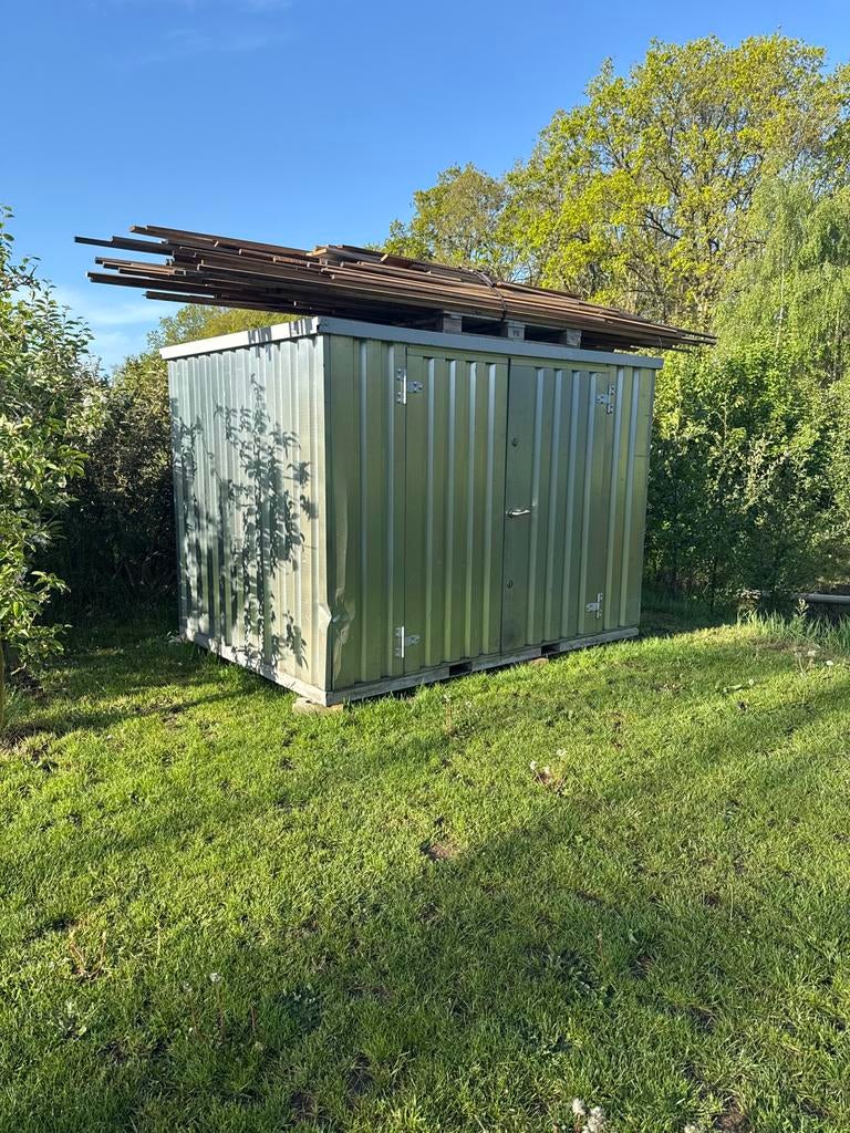 Metalen Berging / Opslagcontainer / Tuinschuur - Gebruikt, Tuin en Terras, Bergingen en Tuinkasten, Ophalen, Gebruikt, Metaal
