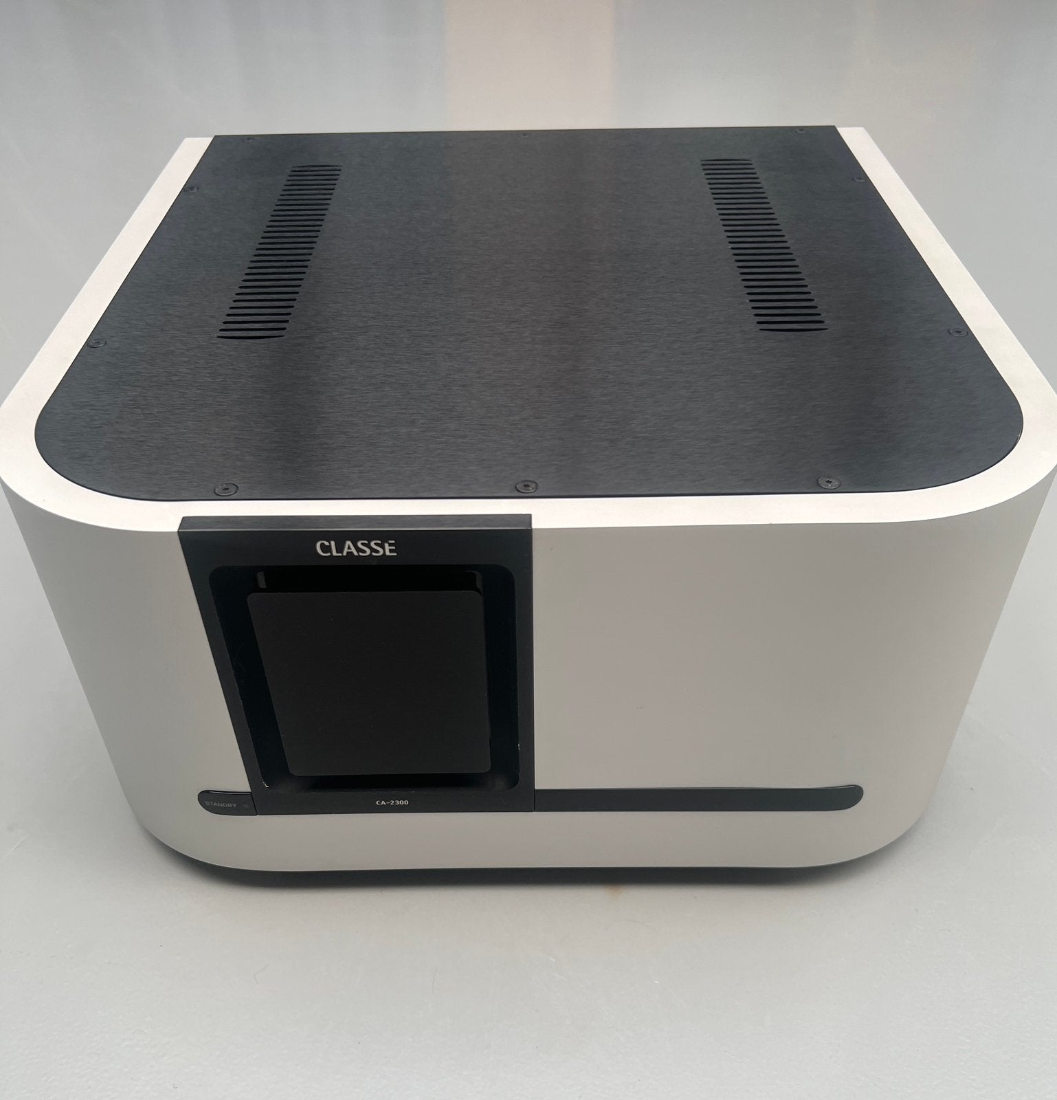 Classe CA-2300 Versterker, Zo goed als nieuw, 120 watt of meer, Stereo, Ophalen