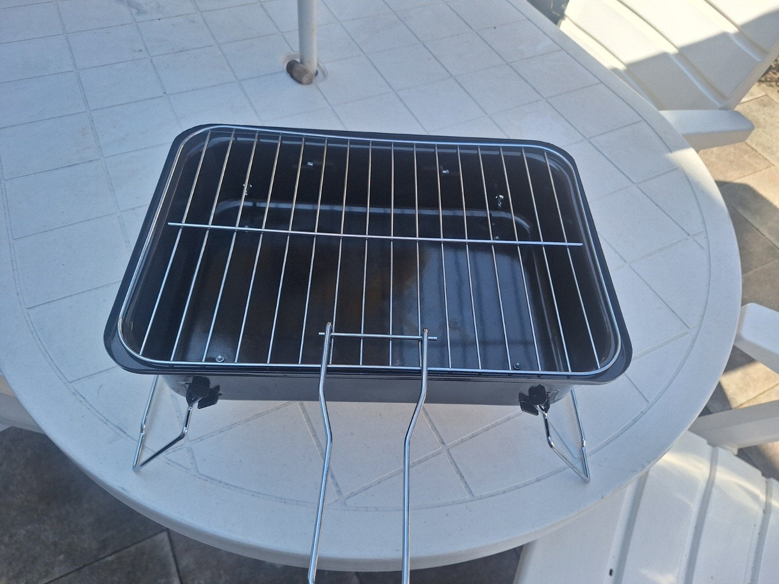 Nieuwe barbecue,2535cm tafelmodel, Tuin en Terras, Houtskoolbarbecues, Ophalen, Nieuw
