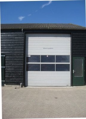 75m2 bedrijfsruimte / loods / opslagruimte / opslag huur, 75 m², Huur, Bedrijfsruimte