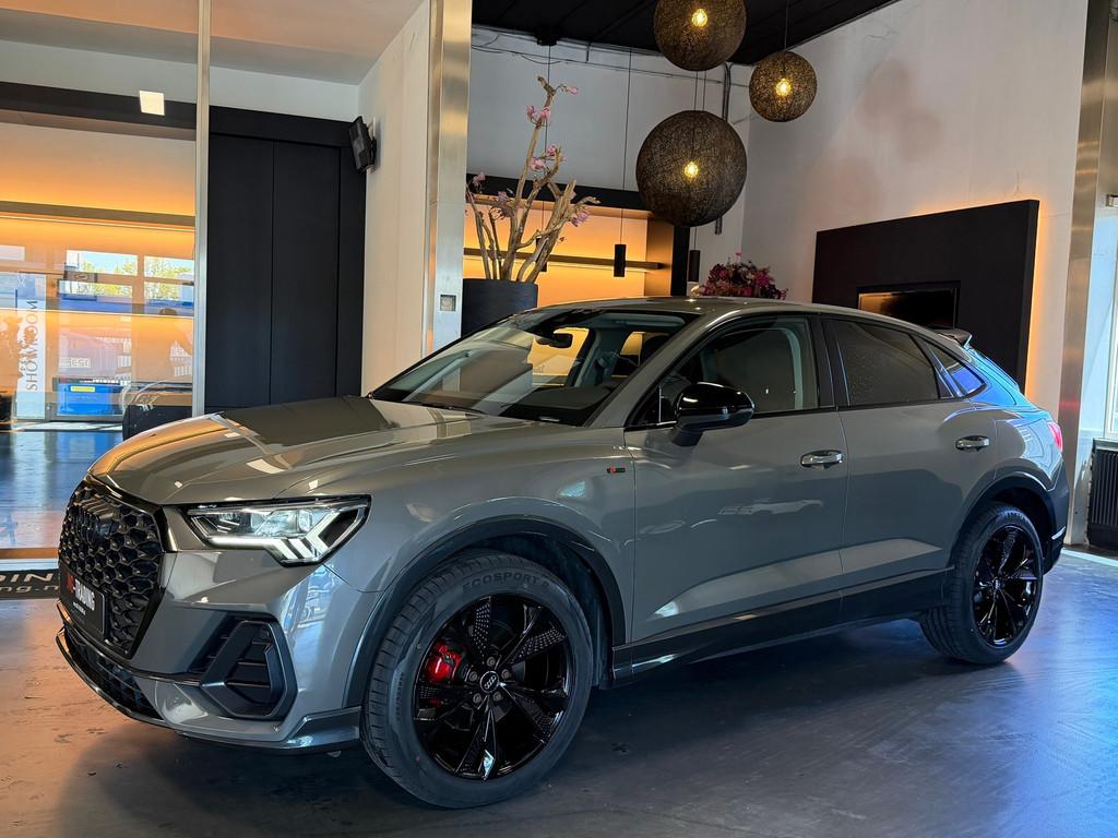 Audi Q3 Sportback 35 TFSI S Line Edition RS Design Sfeerverl, 15 km/l, Zwart, 4 cilinders, 150 pk
