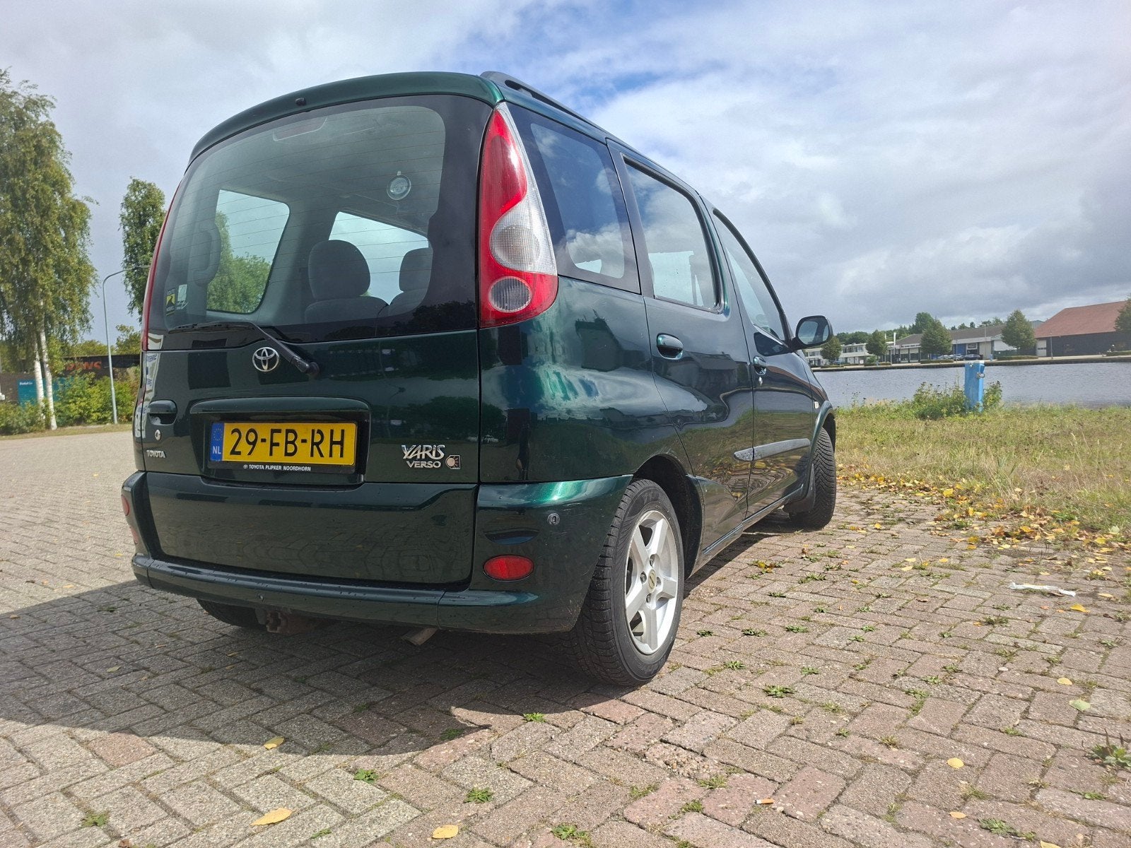 Toyota Yaris Verso 1.3 16V Vvti Linea SOL AUT 2000 Groen, 1299 cc, 40 €/maand, 4 cilinders, 400 kg