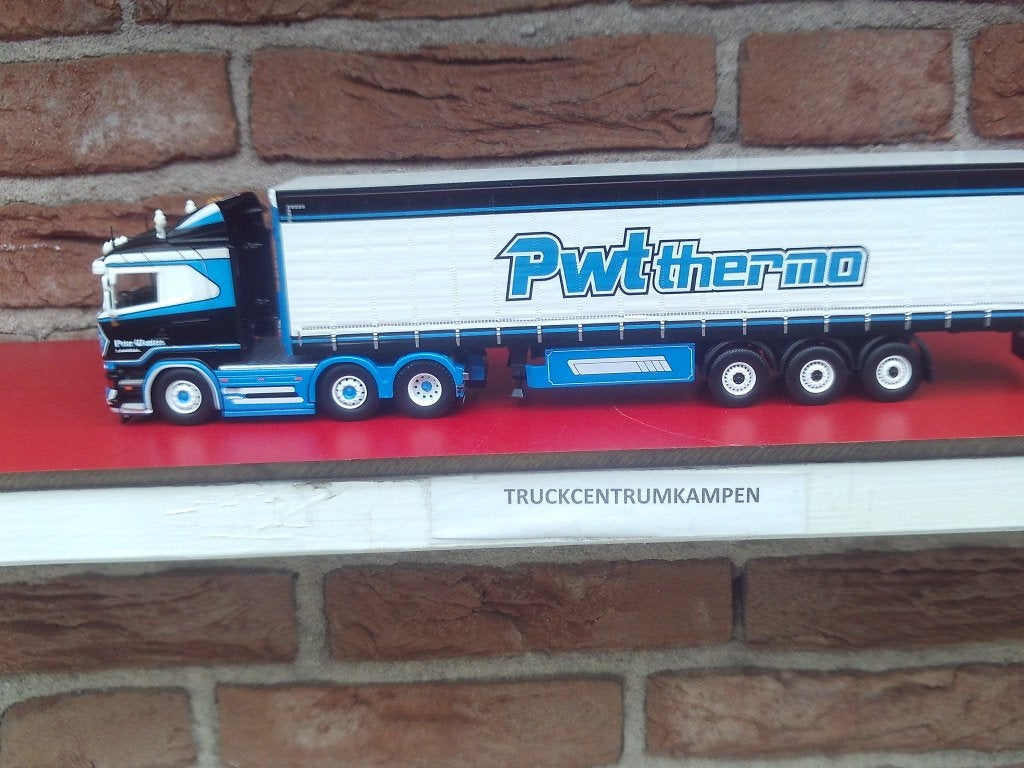 Tekno  Scania  R  Serie  van  Peter  Wouters.