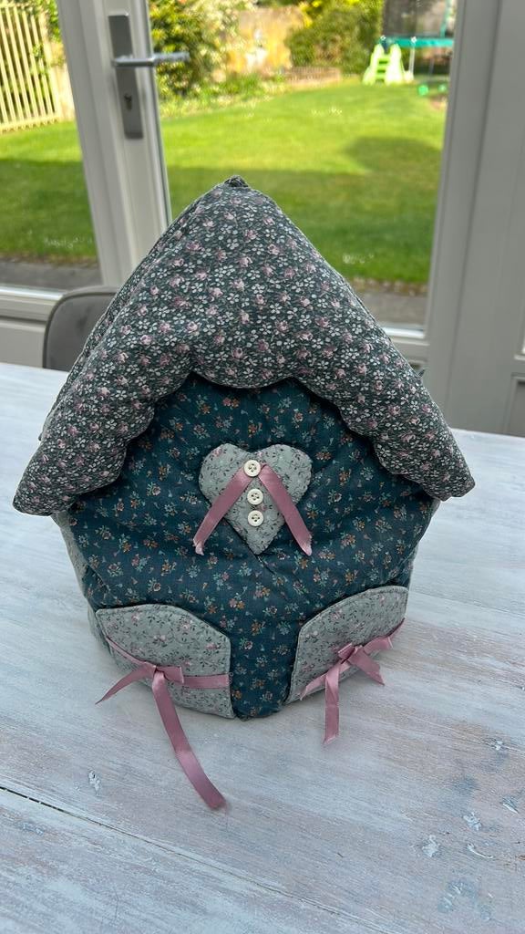 Patchwork Quilt theemuts, Ophalen of Verzenden, Zo goed als nieuw, Knutselwerk