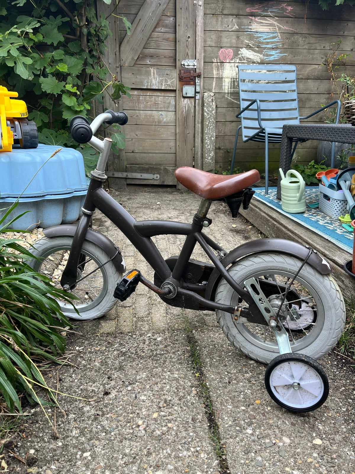 Super mooi en degelijk kinderfietsje met zijwieltjes, Ophalen, Terugtraprem, Zijwieltjes, Gebruikt