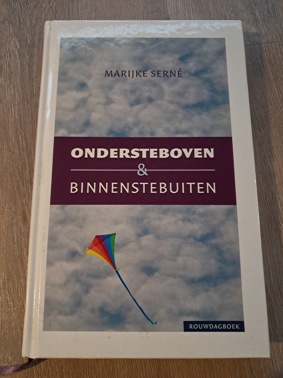 B: Marijke Serné - Ondersteboven & binnenstebuiten, Marijke Serné, Ophalen of Verzenden, Ontwikkelingspsychologie, Zo goed als nieuw