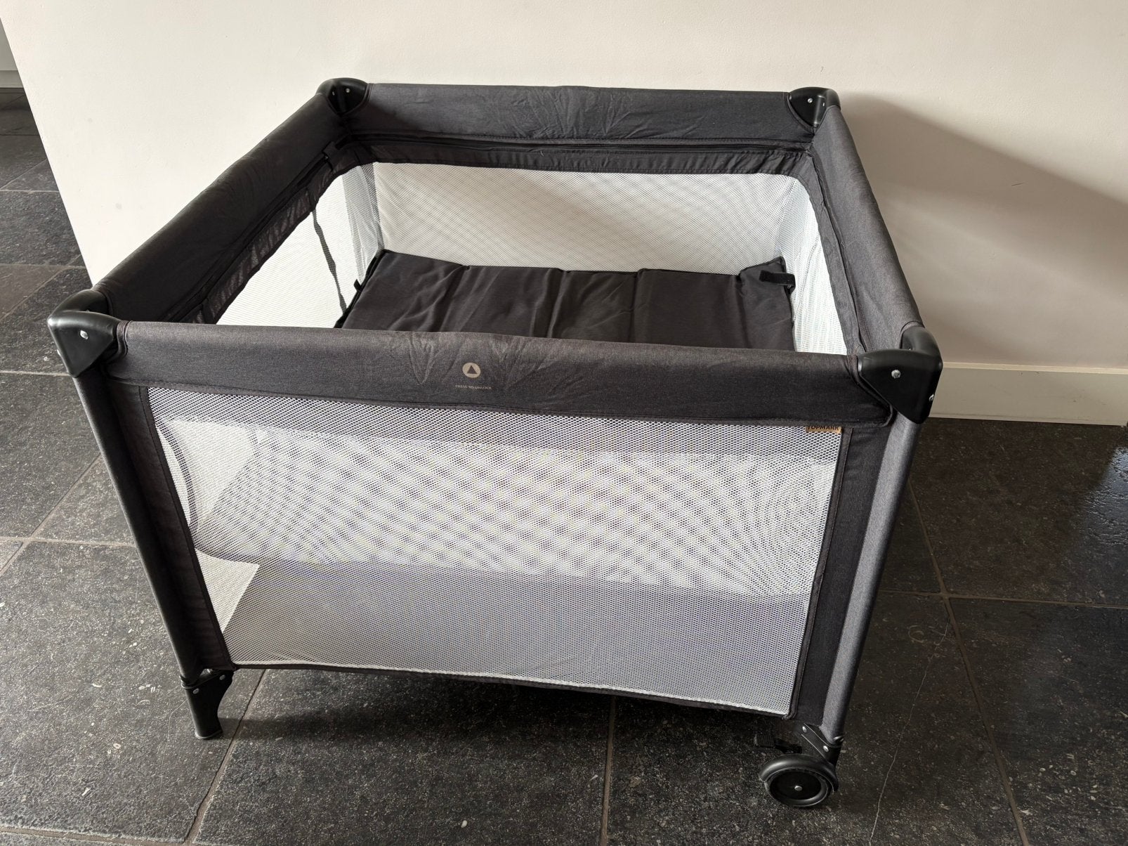 Grote campingbox of campingbedje vierkant, Ophalen, Zo goed als nieuw, Box, Bedje of Wieg