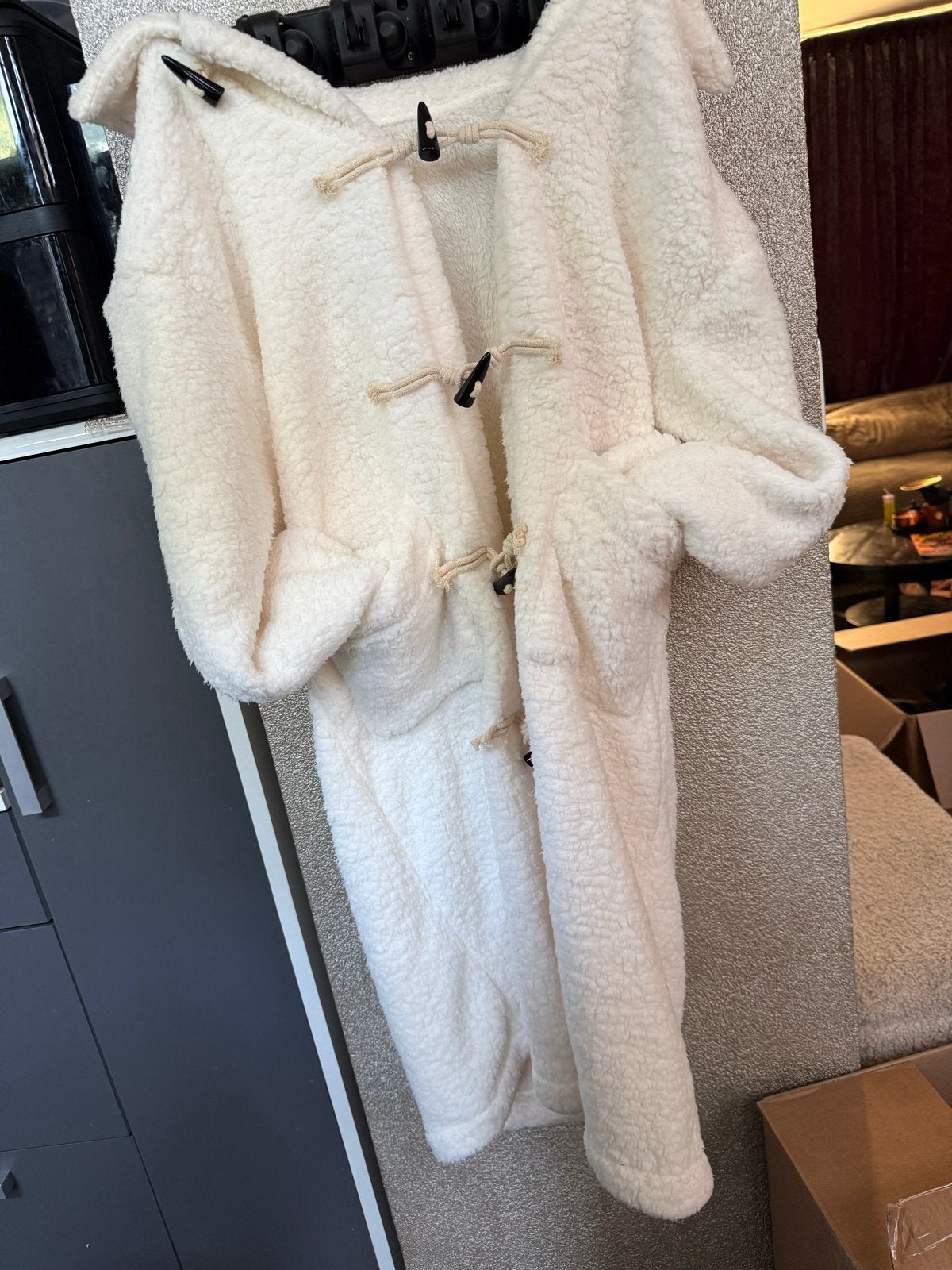 Witte Teddy Jas/vest en Knevelsluiting - L, Kleding | Dames, Jassen | Winter, Ophalen of Verzenden, Zo goed als nieuw, Maat 38/40 (M)