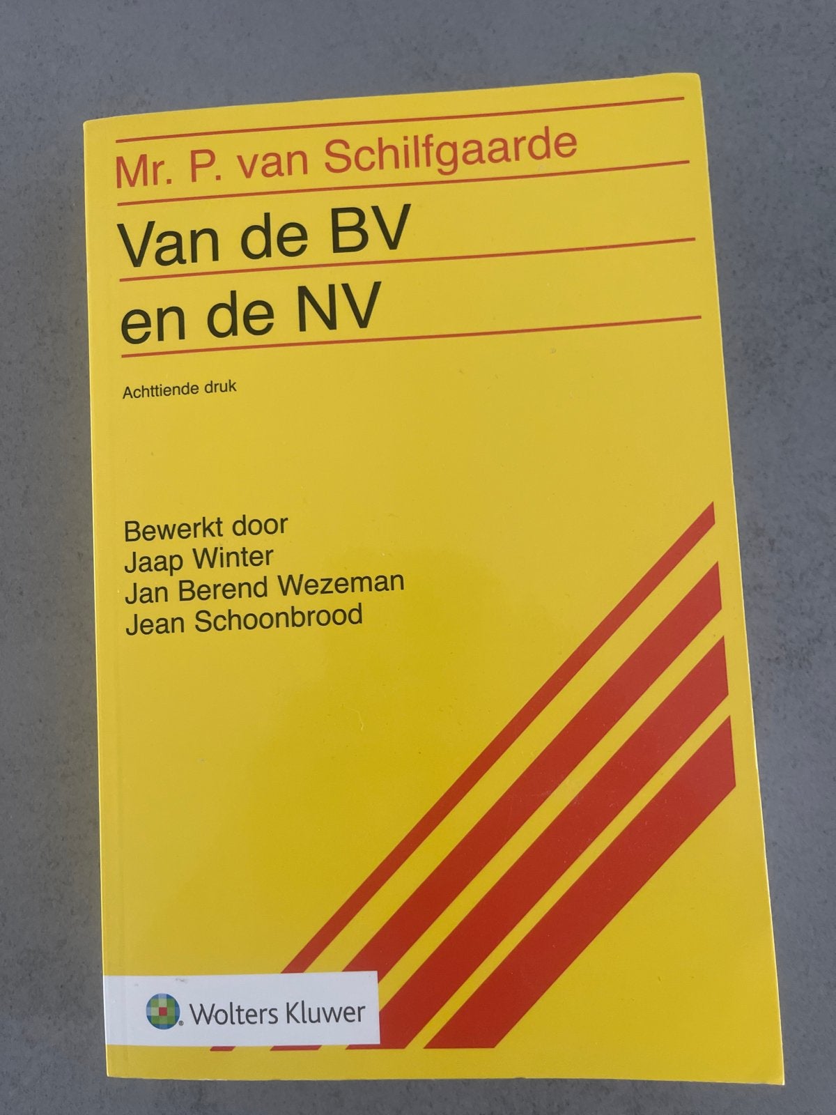 Mr. P. van Schilfgaarde - Van de BV en de NV, Ophalen of Verzenden, Gamma, Gelezen, HBO