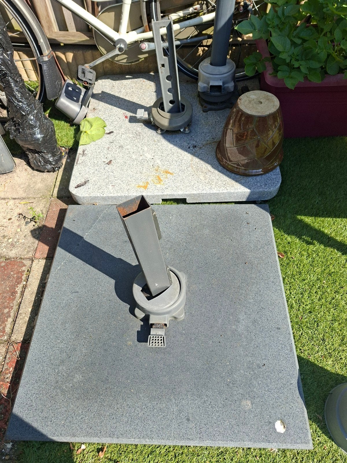 Parasolvoet Zware graniet Parasolvoet 90kg draaibaar, Ophalen, Gebruikt, Minder dan 1 meter, Parasolvoet