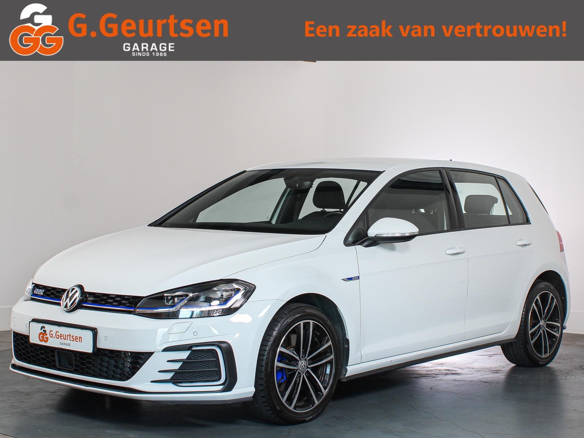 Volkswagen Golf 1.4 TSI PHEV GTE Standkachel, LED, Apple Car, Stof, Gebruikt, 4 cilinders, Wit