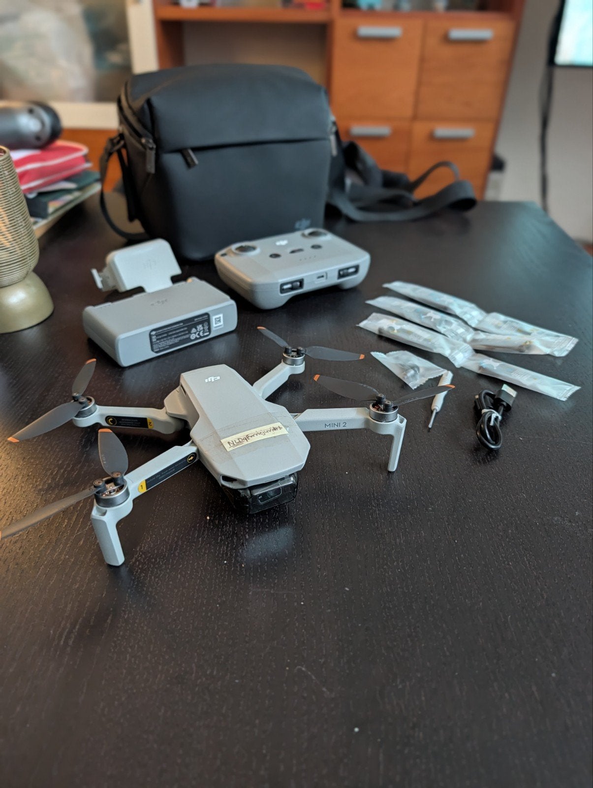 DJI Mini 2 Fly More Combo 1:33 vlieguren zo goed als nie, Ophalen, 30 tot 45 minuten, Cameradrone, 5 tot 10 kilometer
