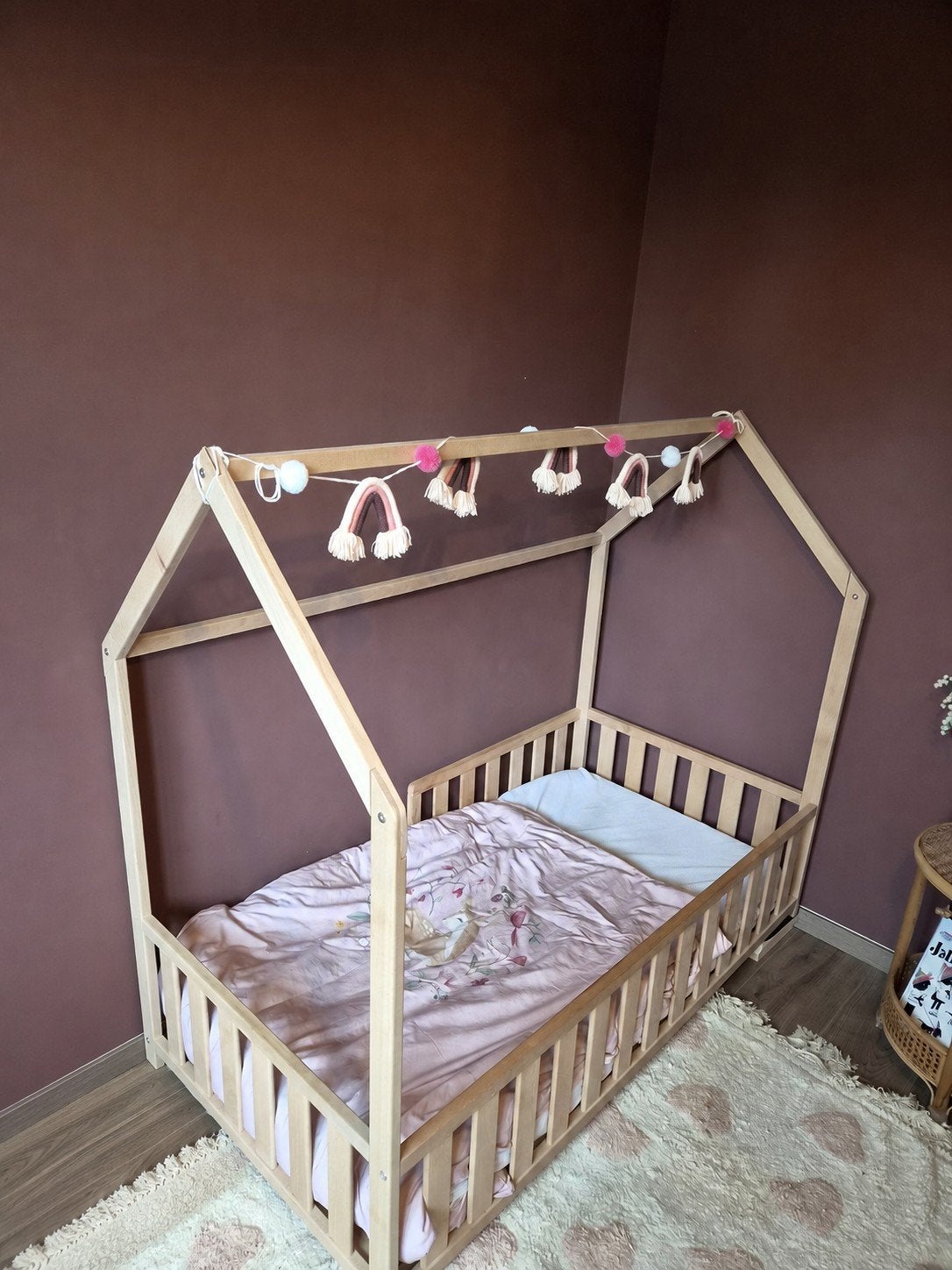 Peuter bedhuisje met aerosleep matras en topper, beddengoed, Ophalen, Zo goed als nieuw, Kinderbed, Jongetje of Meisje