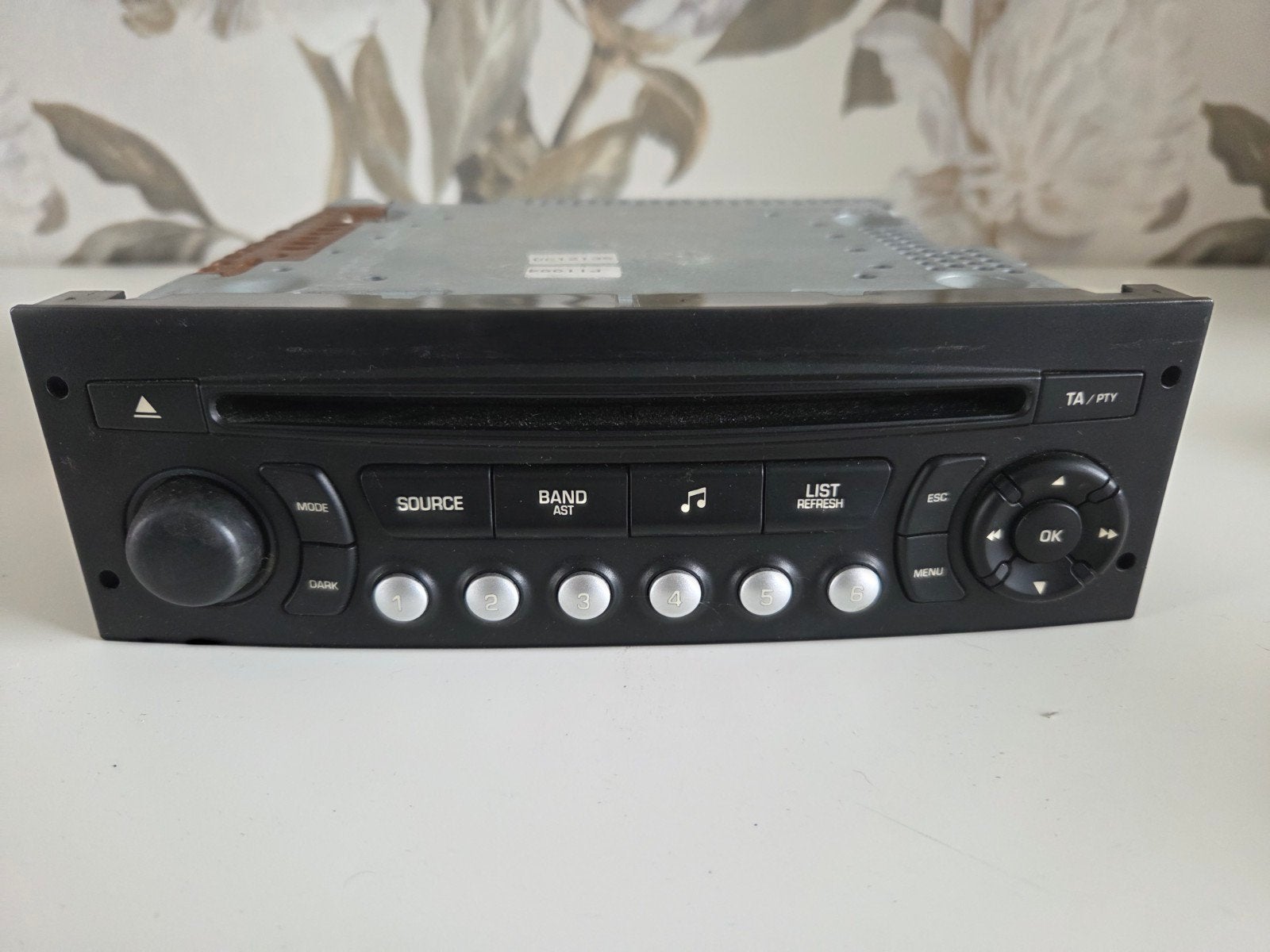 Peugeot/Citroën autoradio RD4, Auto diversen, Autoradio's, Gebruikt, Ophalen of Verzenden