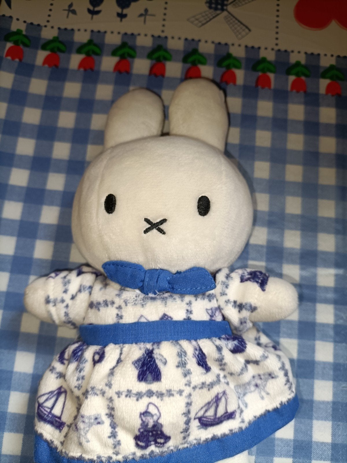 Nijntje knuffel met Delfts Blauwe jurk Dutch Bunny, Ophalen of Verzenden, Zo goed als nieuw