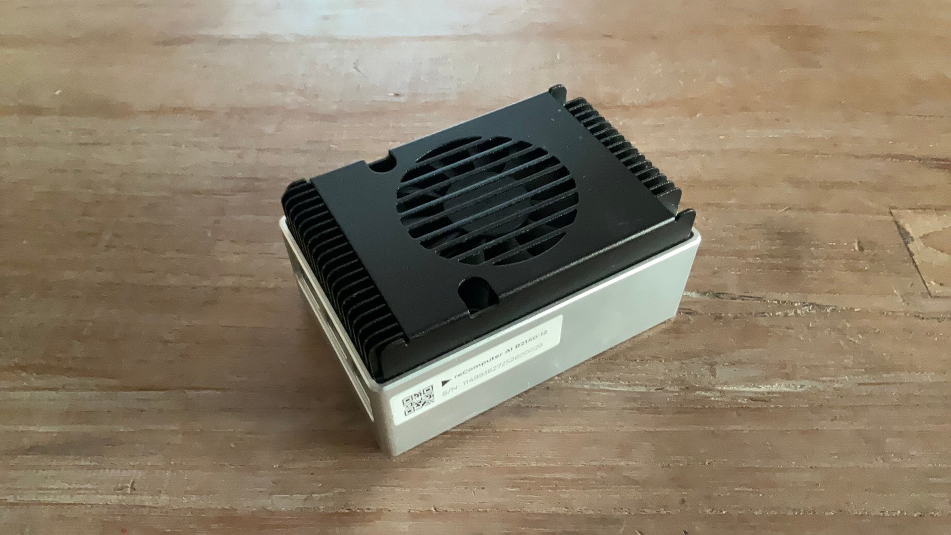 Seeed reComputer AI R2140-12 16GB + Hailo-8 + 1TB SSD, Ophalen of Verzenden, Zo goed als nieuw