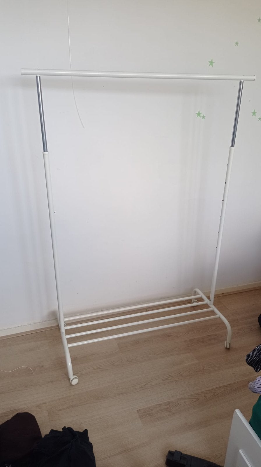 Kledingrek Rigga ikea, Ophalen, Met wielen, Zo goed als nieuw