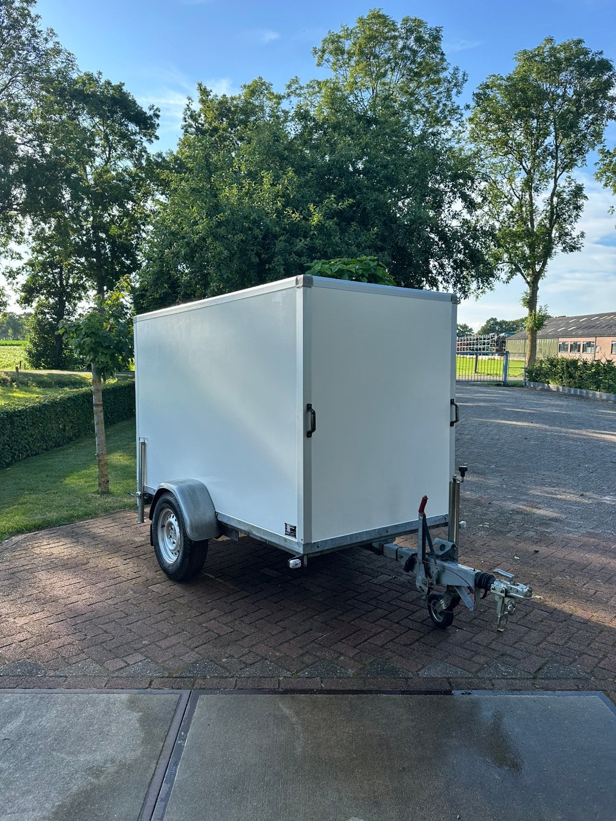 Dichte Saris aanhanger voor de motorcross, Ophalen, Gebruikt