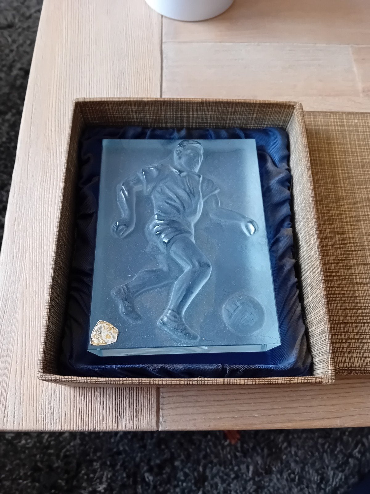 Vintage Zweeds Kristallen Voetballer Reliëfsculptuur, Antiek en Kunst, Ophalen of Verzenden