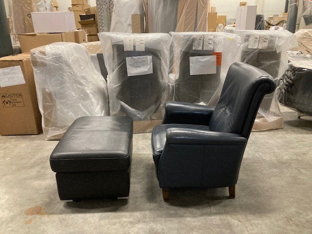 fauteuil en hocker blauw leer SAMEN €140, Ophalen, Minder dan 75 cm, Leer, Zo goed als nieuw