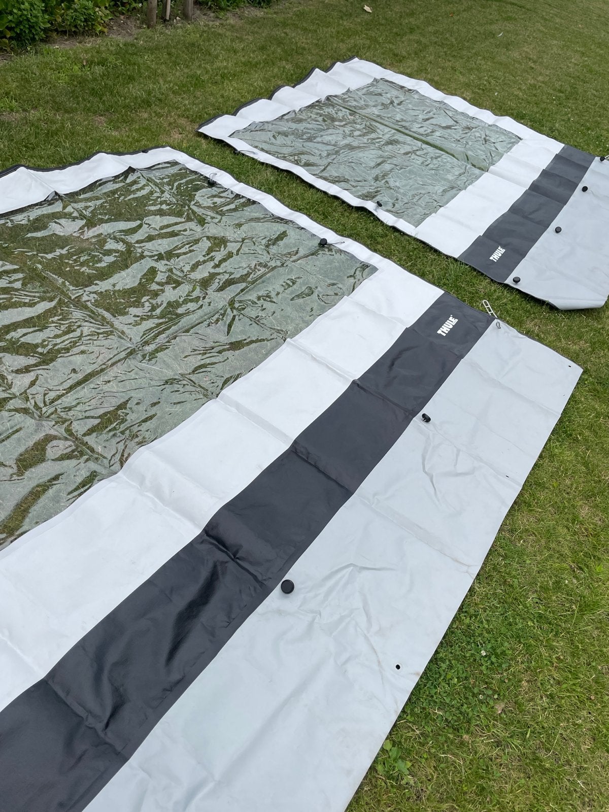 Thule zijwanden voor luifel - 2 stuks, Ophalen of Verzenden, Gebruikt, Polyester, Thule