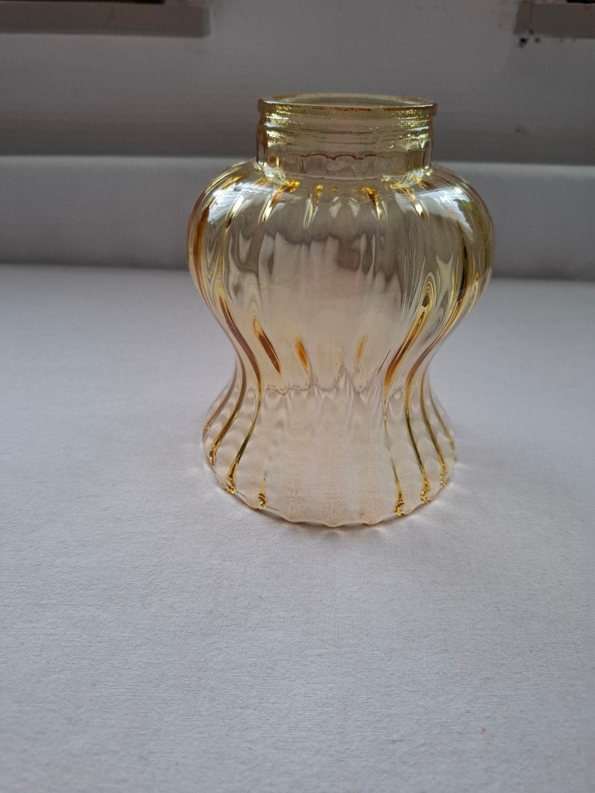 Lichtbruin glazen lampenkapje, Ophalen of Verzenden, Gebruikt, Bruin, Glas