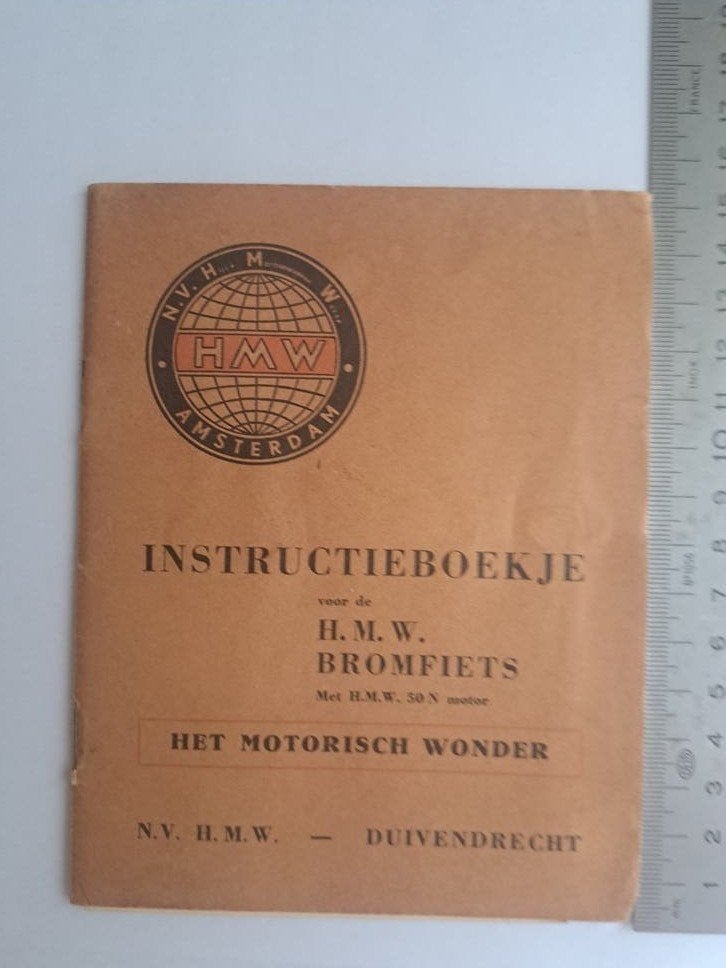 HMW 32 BLZ Bromfiets Instructieboekje - Gedetailleerd, Fietsen en Brommers, Ophalen of Verzenden