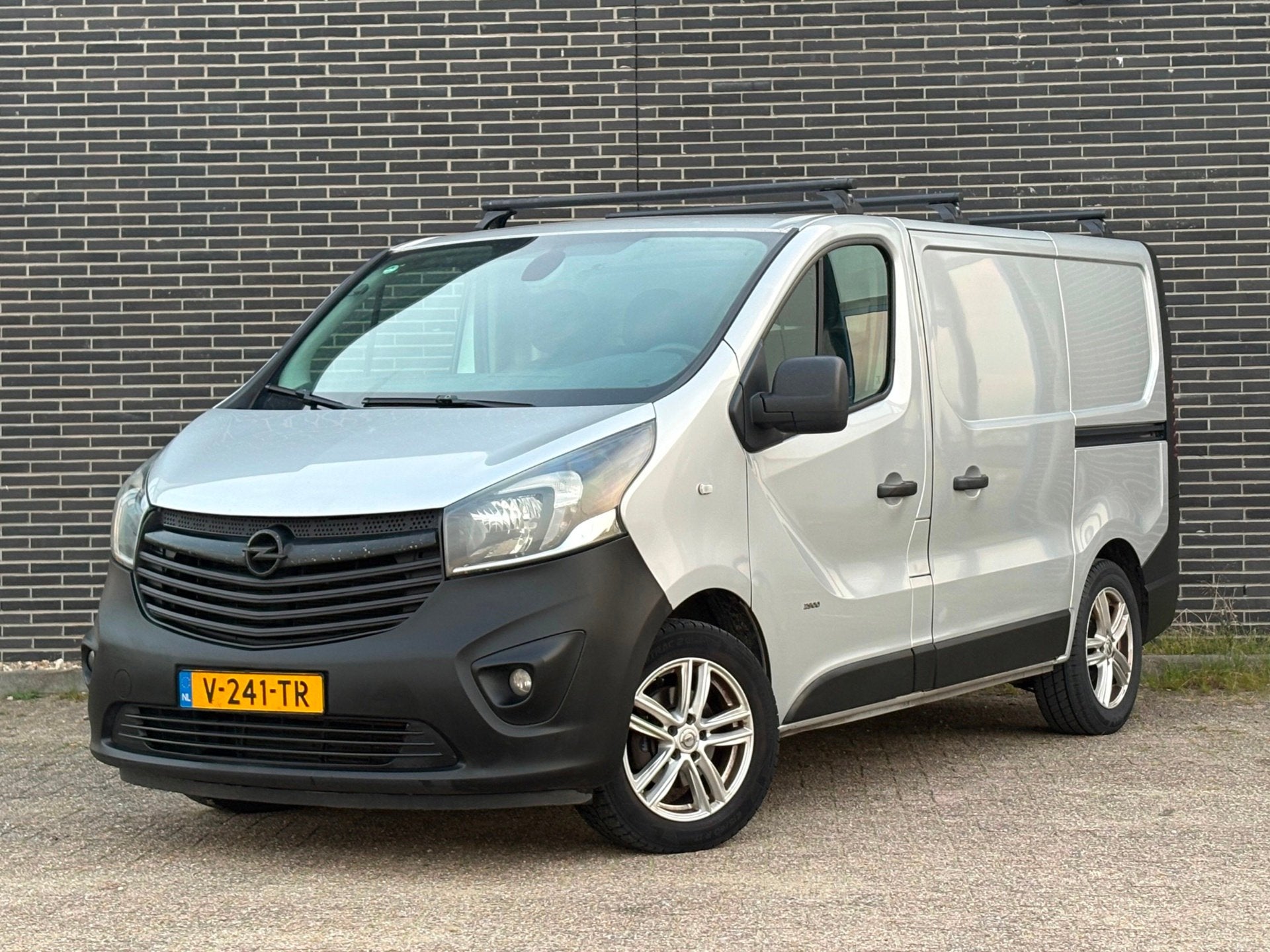 Opel Vivaro 1.6 CDTI L1H1 Sport EcoFlex Airco, APK!, Auto's, Voorwielaandrijving, Euro 5, Gebruikt, 4 cilinders