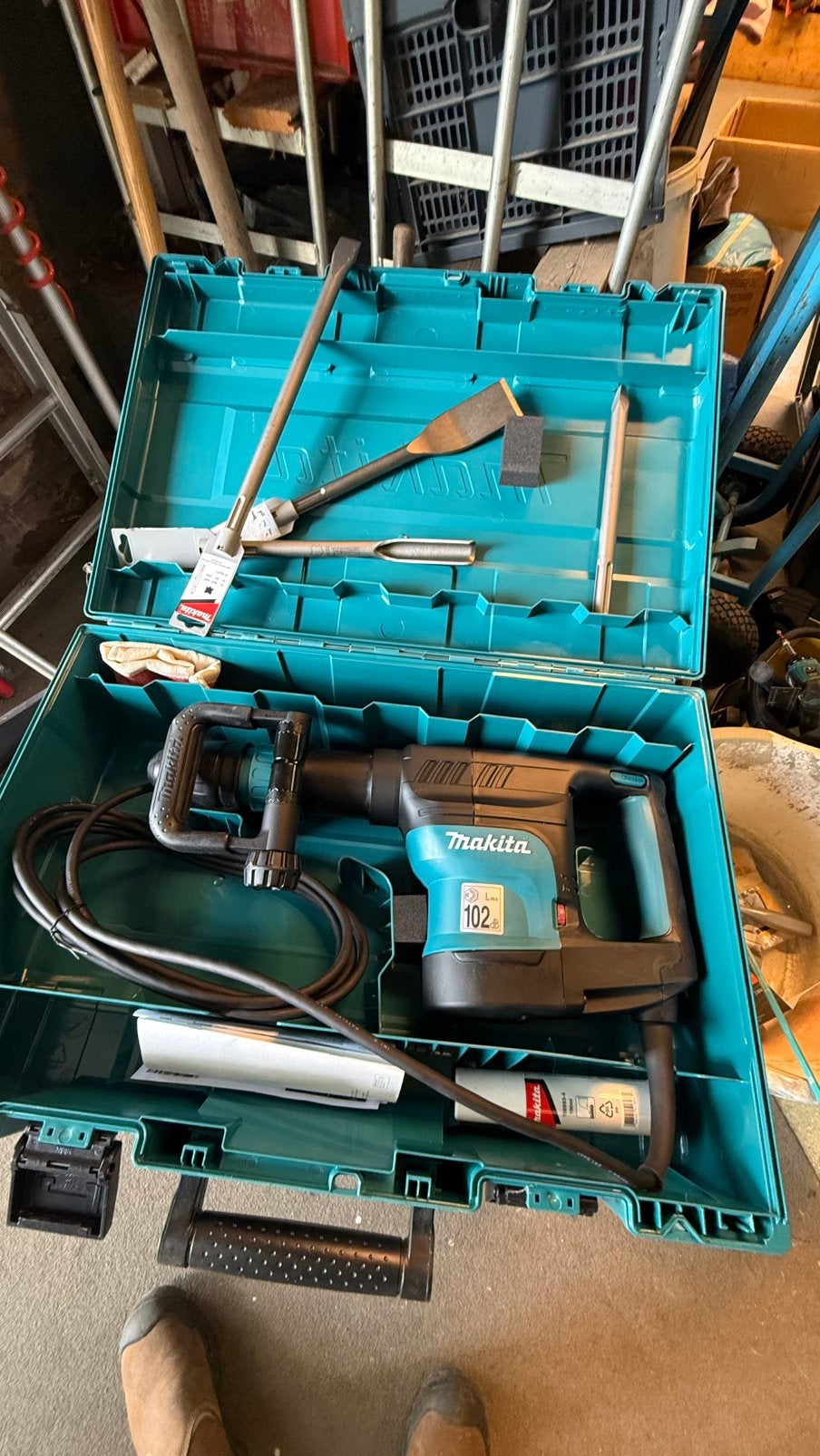 Makita sloophamer, Doe-het-zelf en Verbouw, Ophalen, 600 watt of meer, Boor- en/of Breekhamer, Variabele snelheid