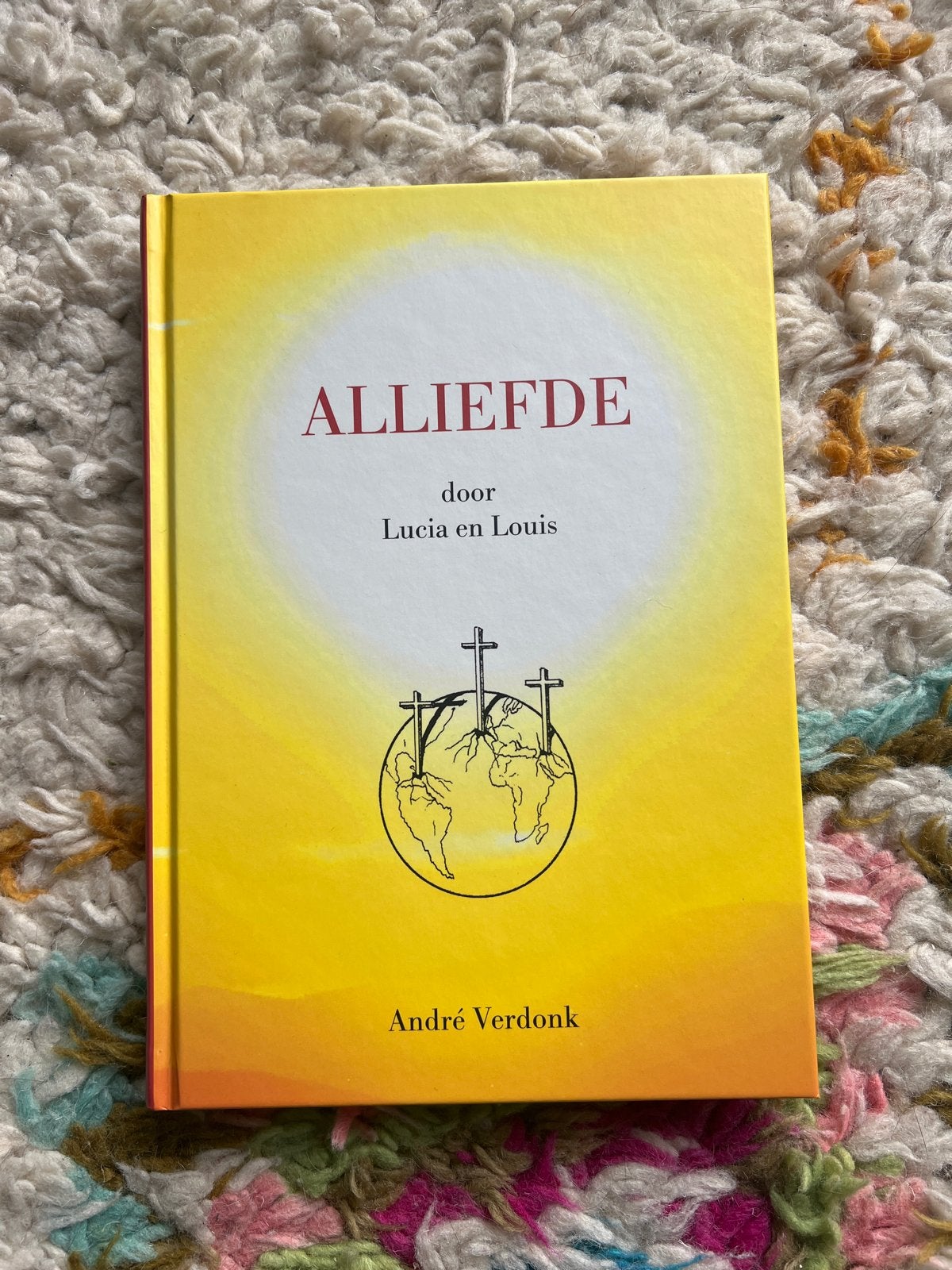 ALLIEFDE door Lucia en Louis - André Verdonk, Ophalen of Verzenden, Zo goed als nieuw, Spiritualiteit algemeen, Achtergrond en Informatie