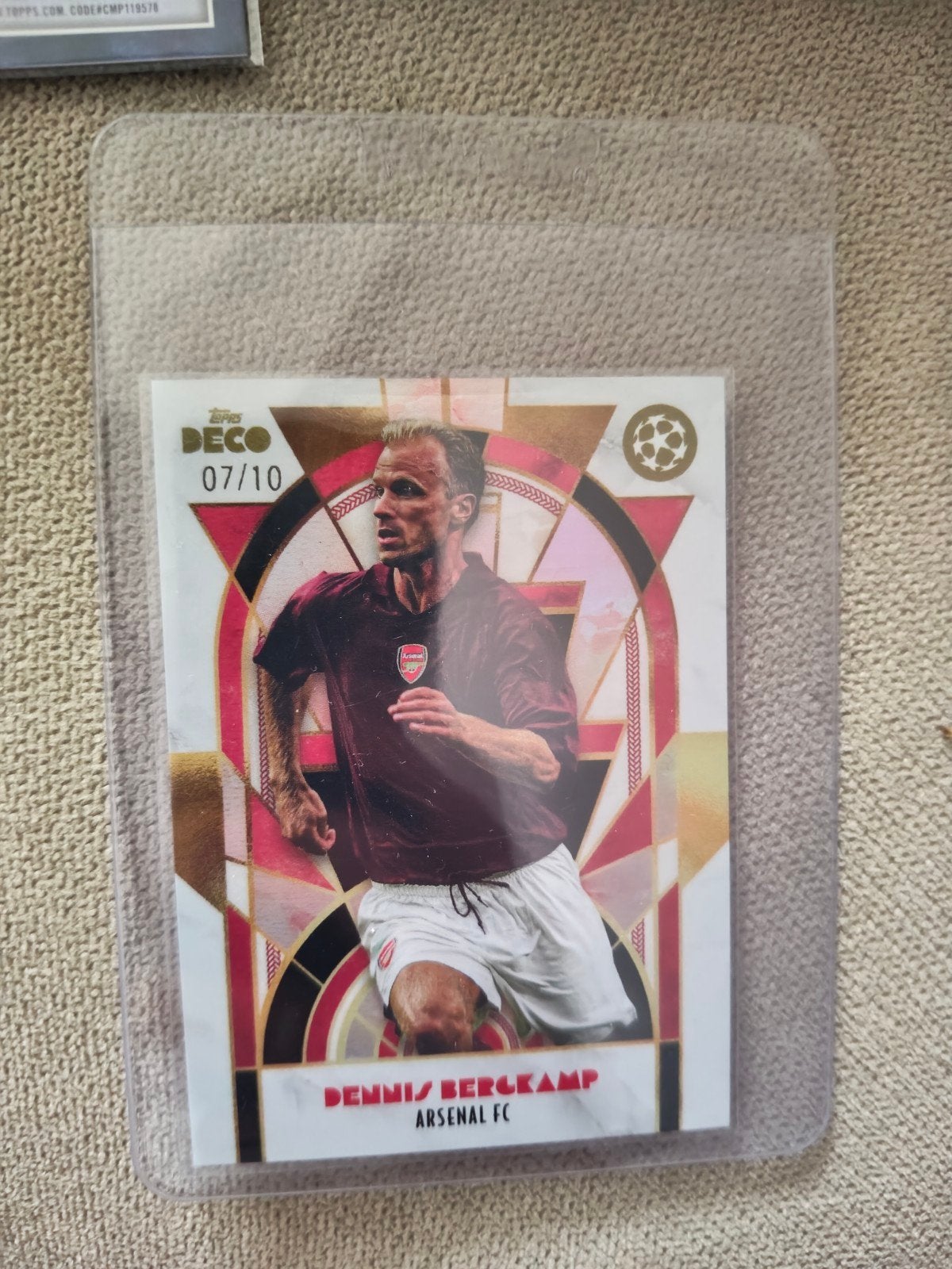 Dennis Bergkamp Topps Deco 07/10 Arsenal FC Spelerskaart, Ophalen of Verzenden, Zo goed als nieuw, Buitenlandse clubs, Spelerskaart